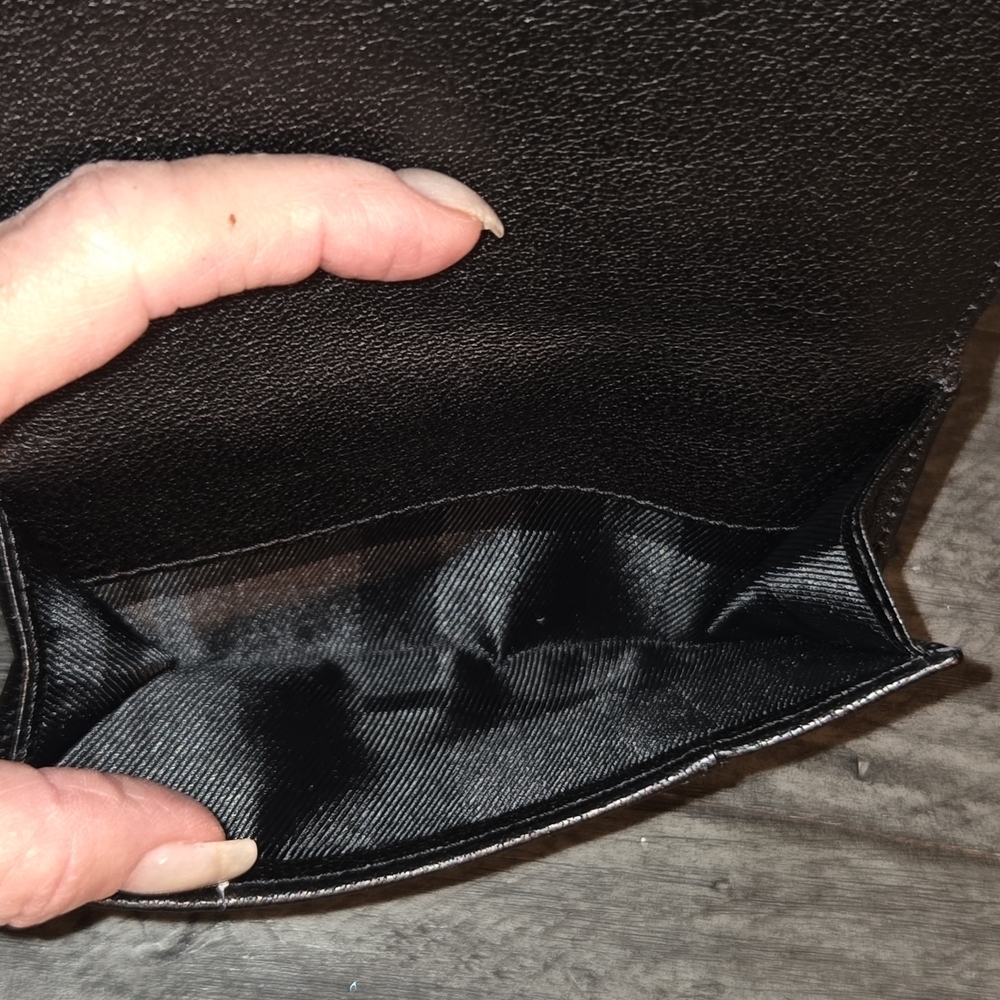 Burberry black buffalo leather Wallet with bronze sheen. New With Box And Tag - Picture 4 of 14